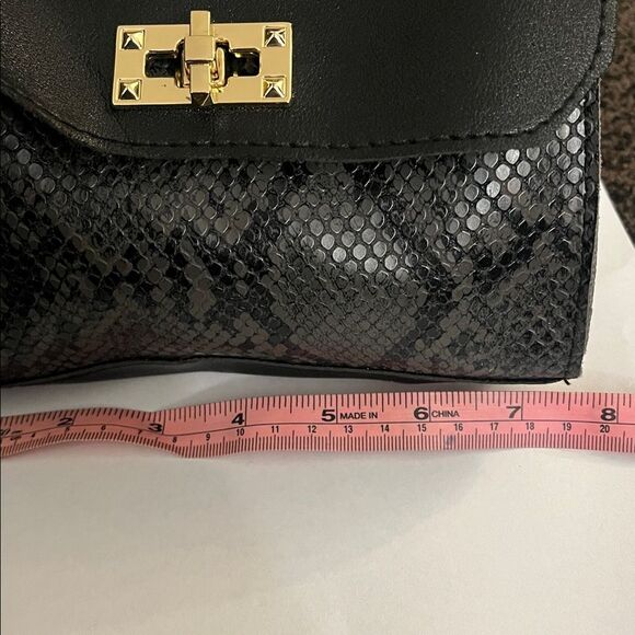 Black Snakeskin Mini Bag w/ Gold Chain Strap - Picture 5 of 6